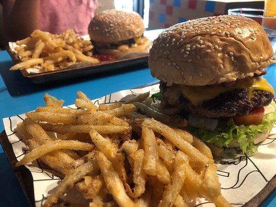 8 Cuts Burger Blends